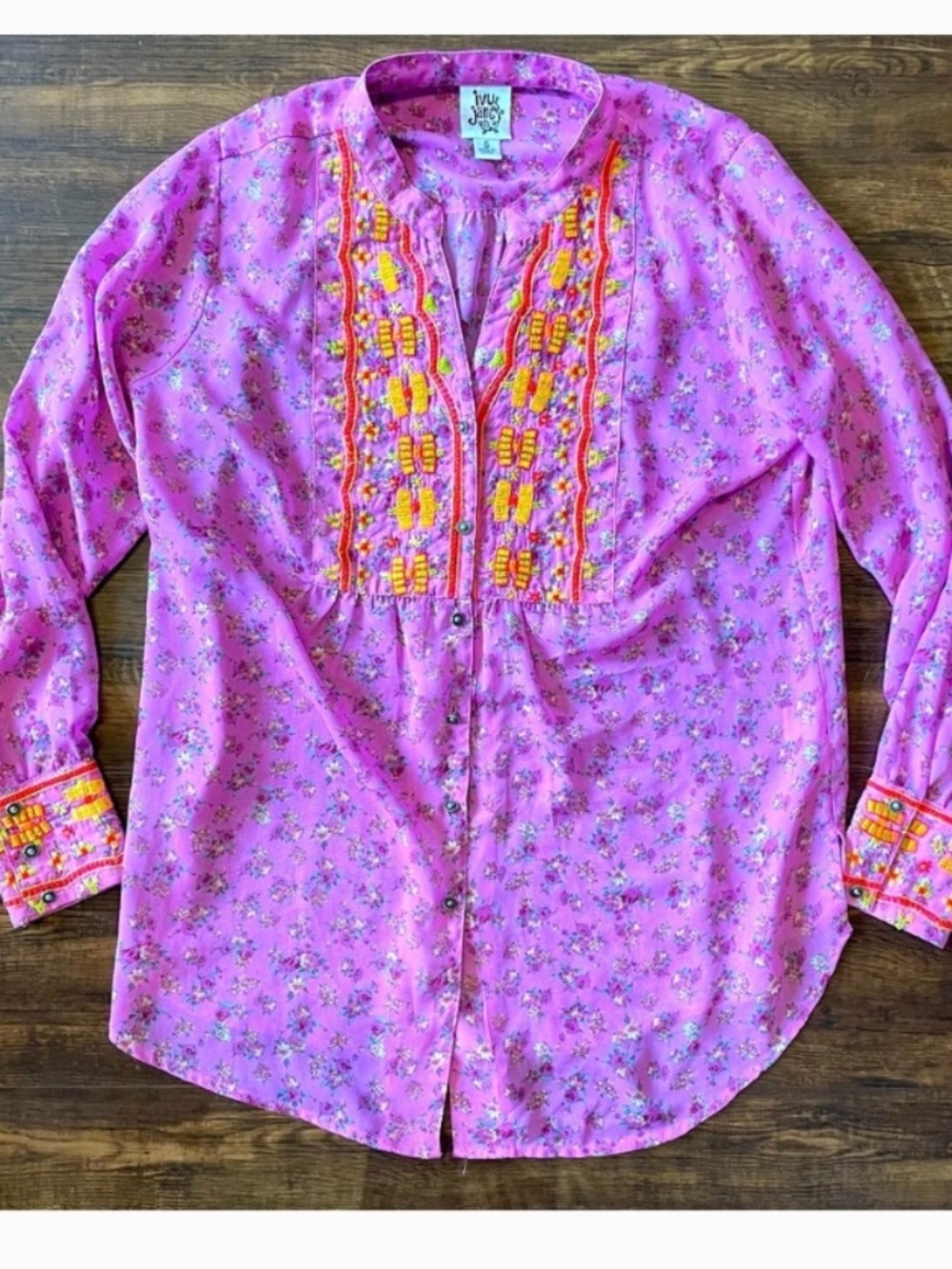 GORGEOUS Ivy Jane Sheer Embroidered Boho Shirt